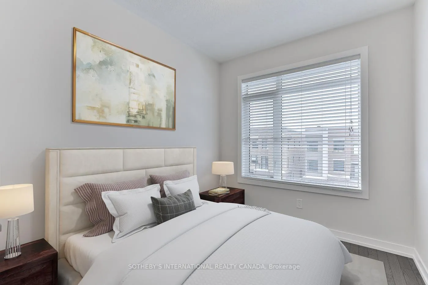 Photo 15 of 101 Glengarry Crescent, Vaughan, Vellore Village — HOMEH
