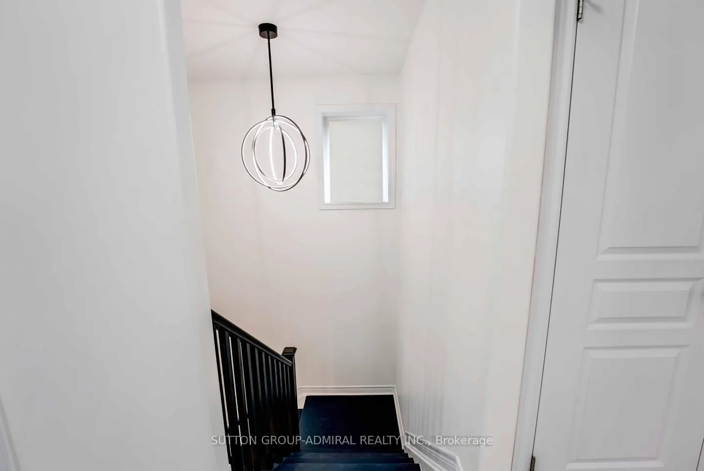 Photo 17 of 10 Bergenstein Crescent, Pelham, Fonthill — HOMEH