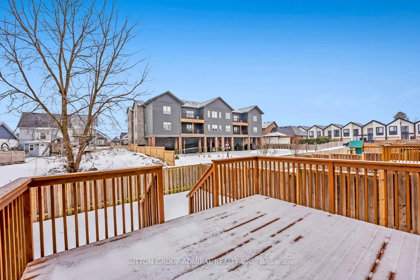 Photo 29 of 10 Bergenstein Crescent, Pelham, Fonthill — HOMEH