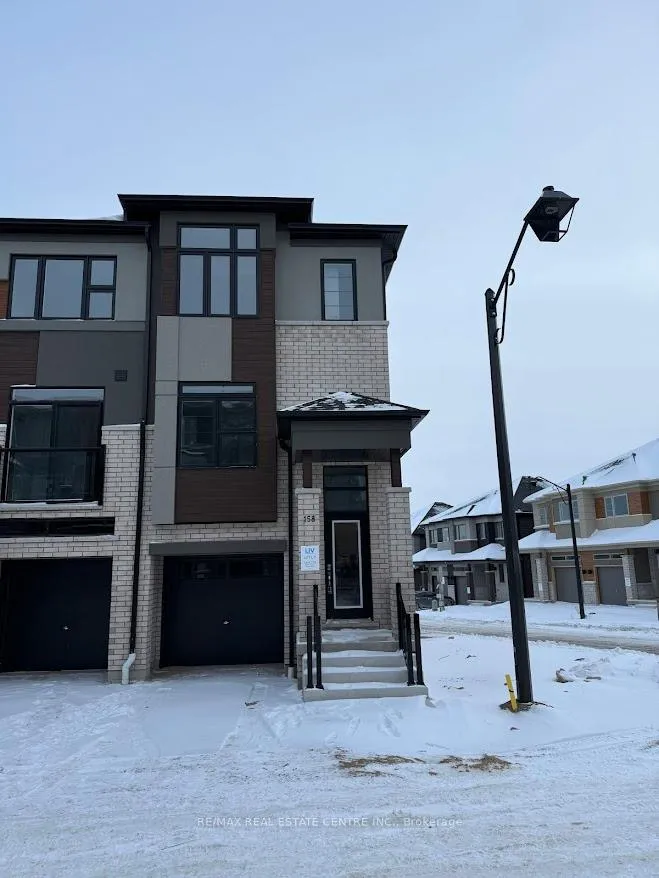 Front of Unit 158, 660 Colborne Street W