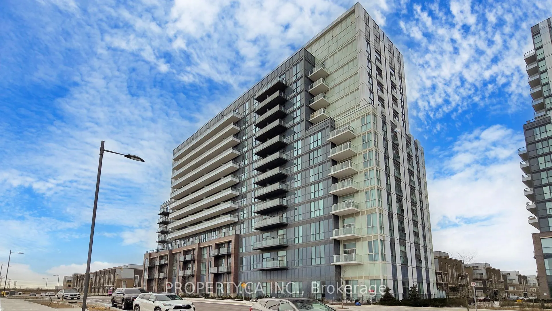 Photo 17 of Unit 211, 60 Honeycrisp Crescent, Vaughan, Vaughan Corporate Centre — HOMEH