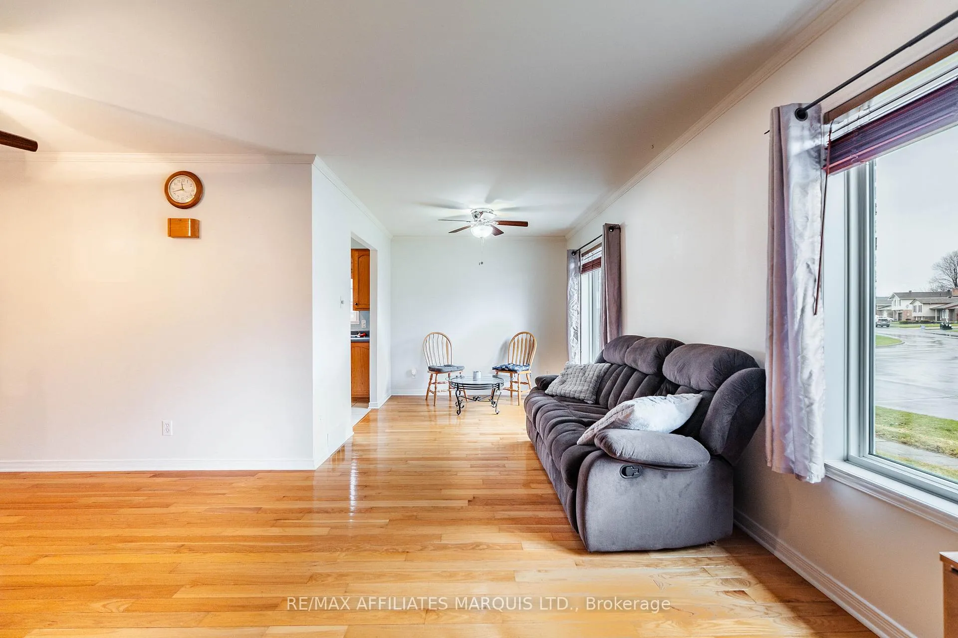 Photo 8 of 847 Glengarry Boulevard, Cornwall — HOMEH