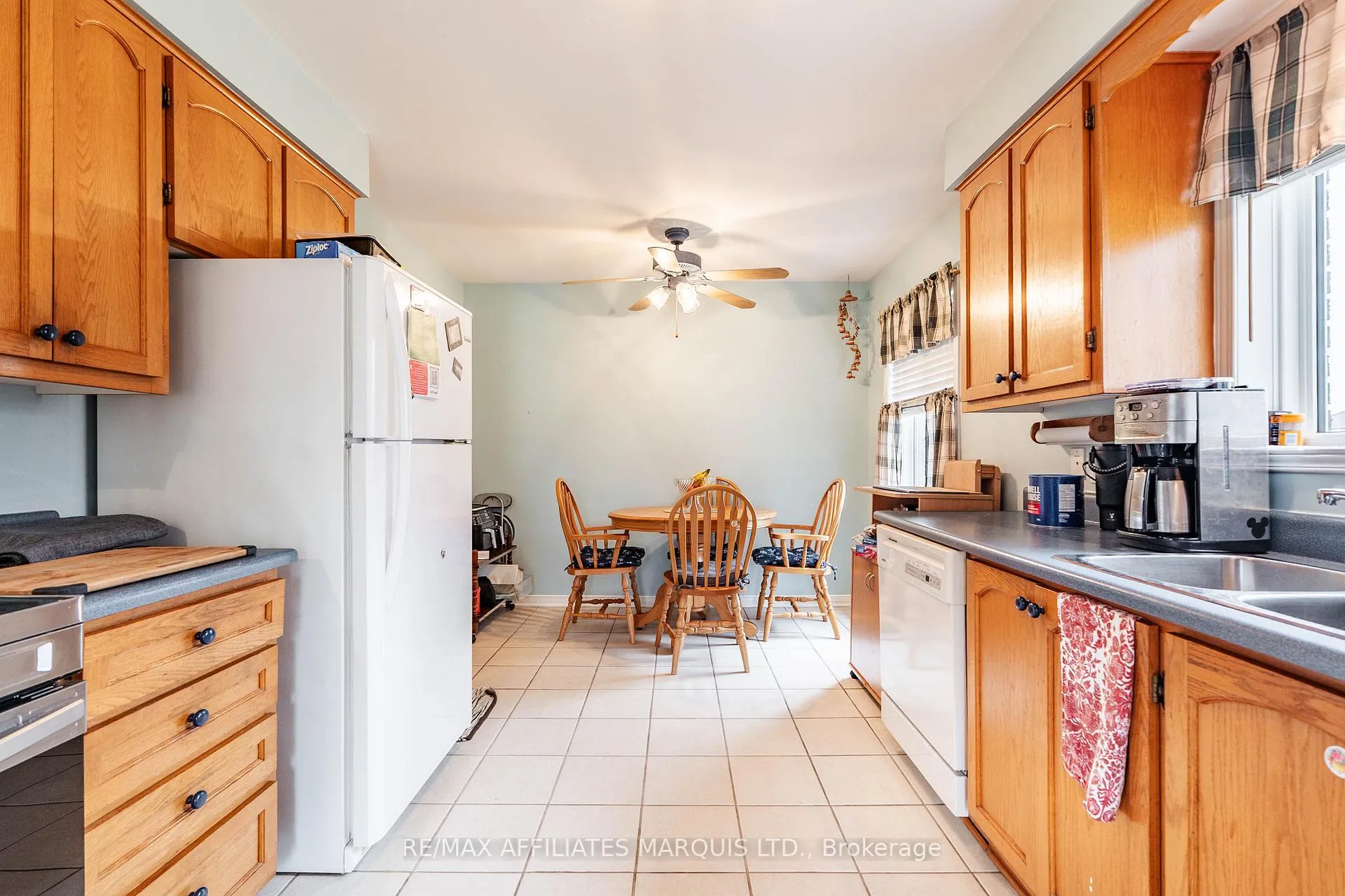 Photo 10 of 847 Glengarry Boulevard, Cornwall — HOMEH