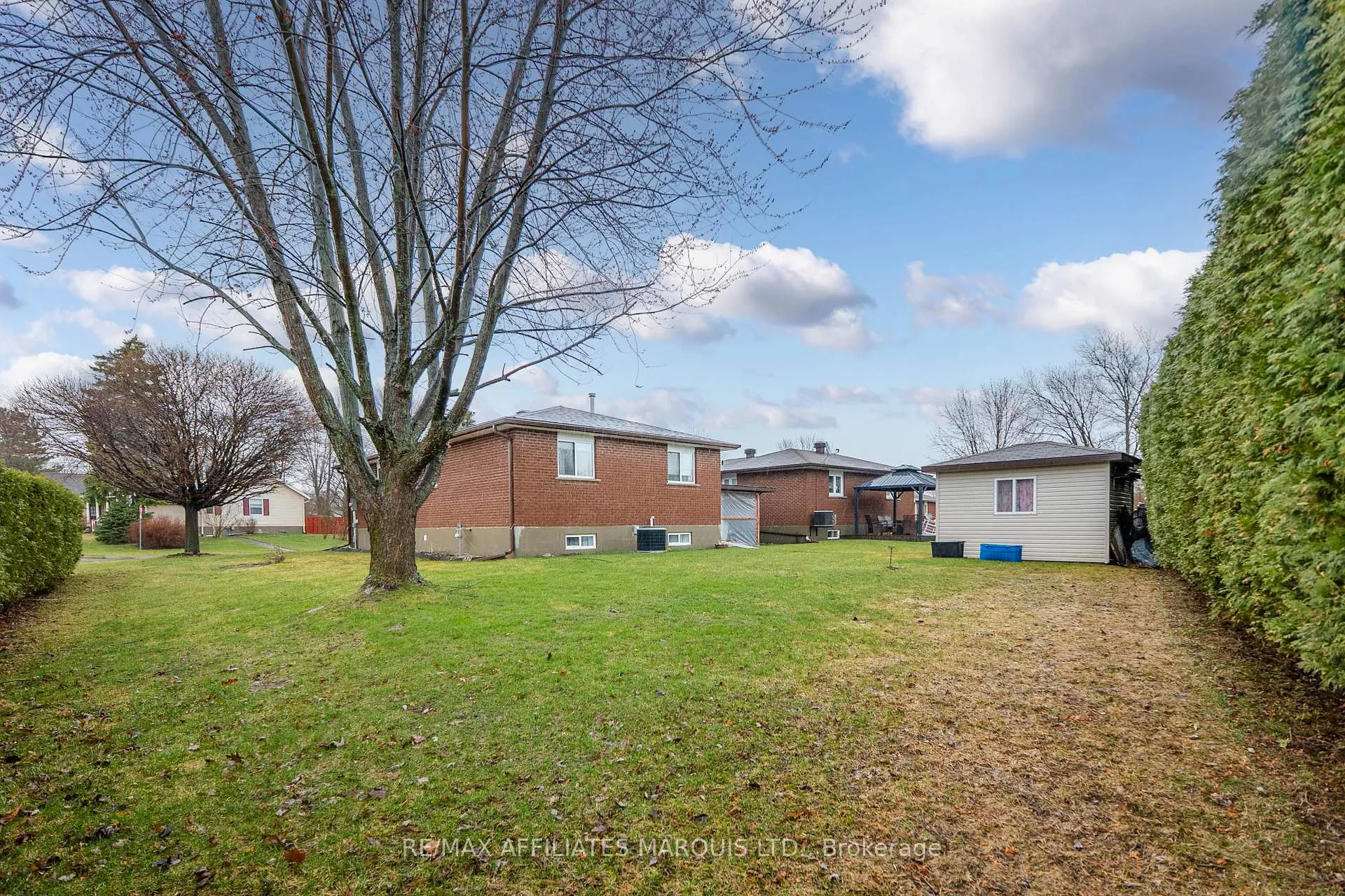 Photo 40 of 847 Glengarry Boulevard, Cornwall — HOMEH