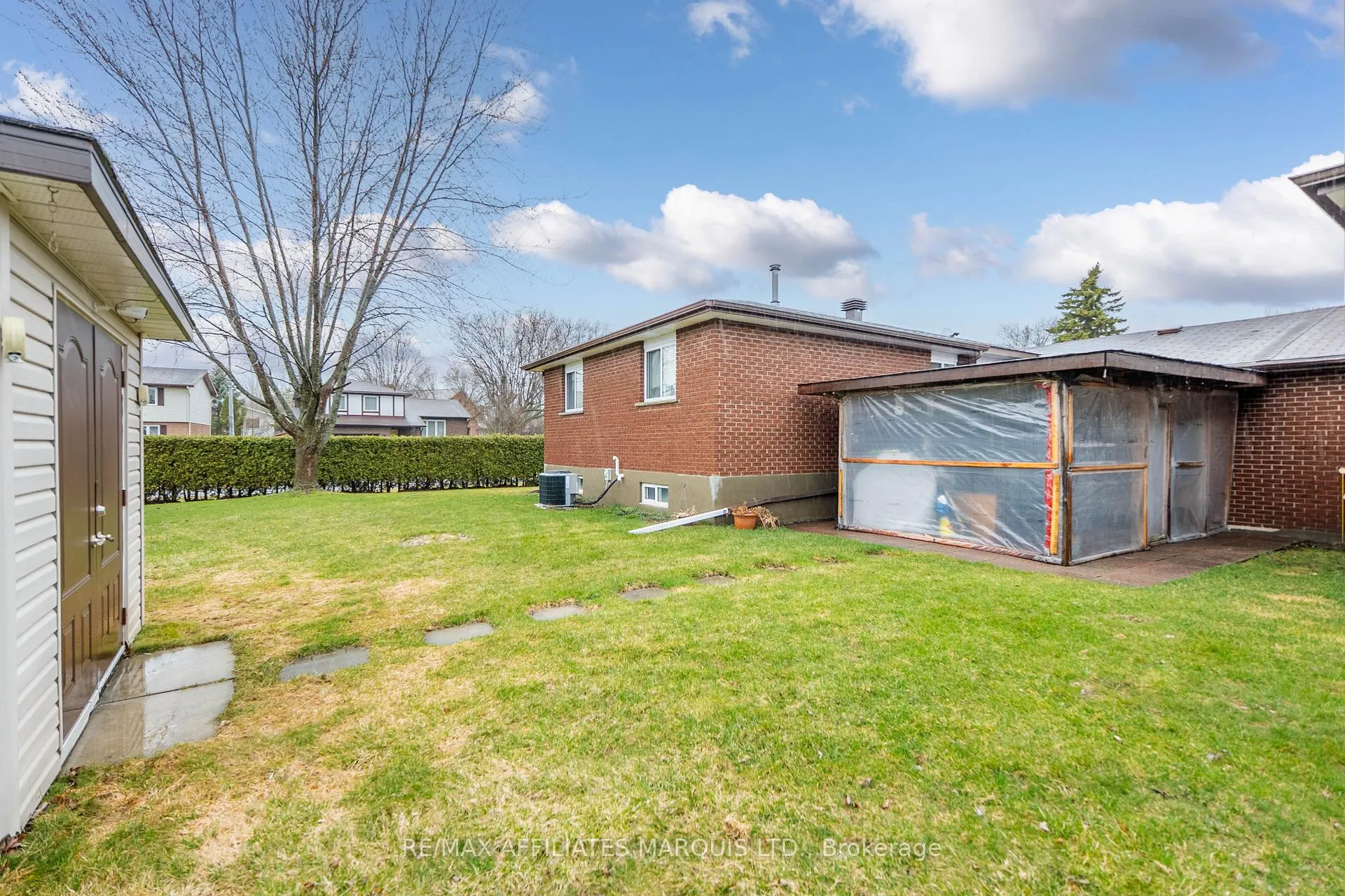 Photo 43 of 847 Glengarry Boulevard, Cornwall — HOMEH