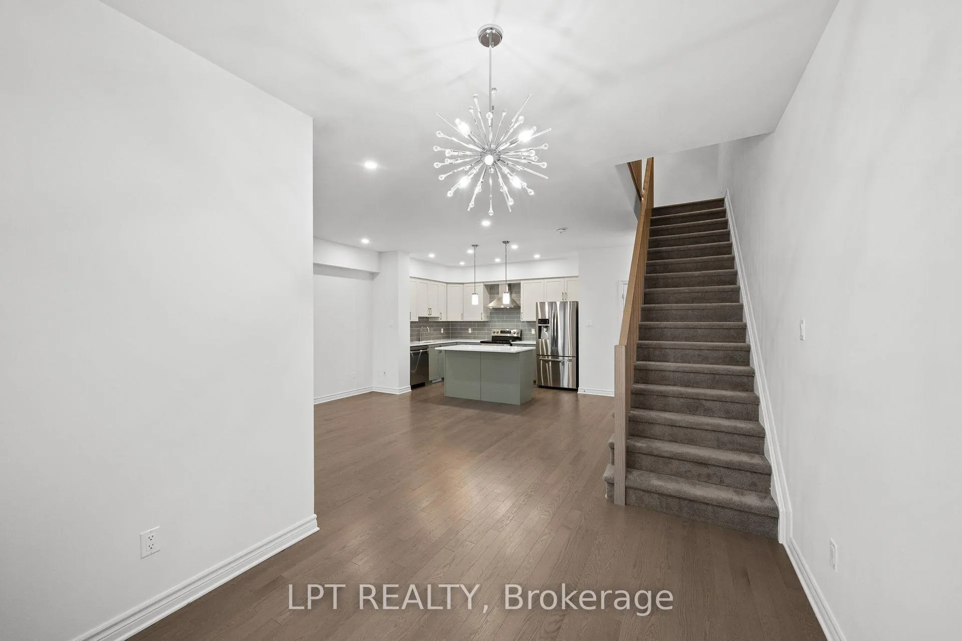 Photo 20 of 42 Verglas Lane, Ottawa, Mer Bleue/Bradley Estates/Anderson Park — HOMEH