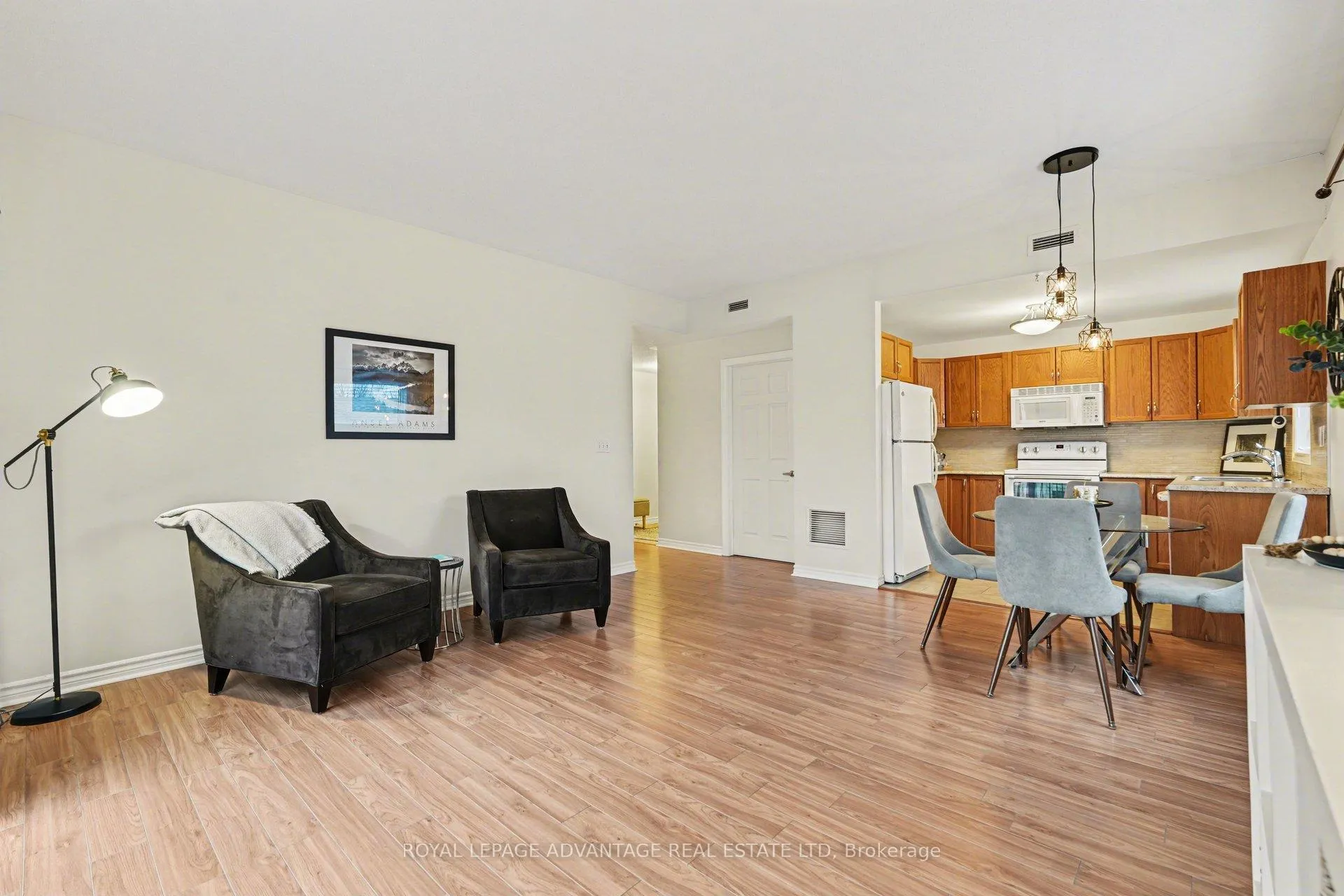 Photo 5 of Unit 204, 22 Welland Street, Perth — HOMEH
