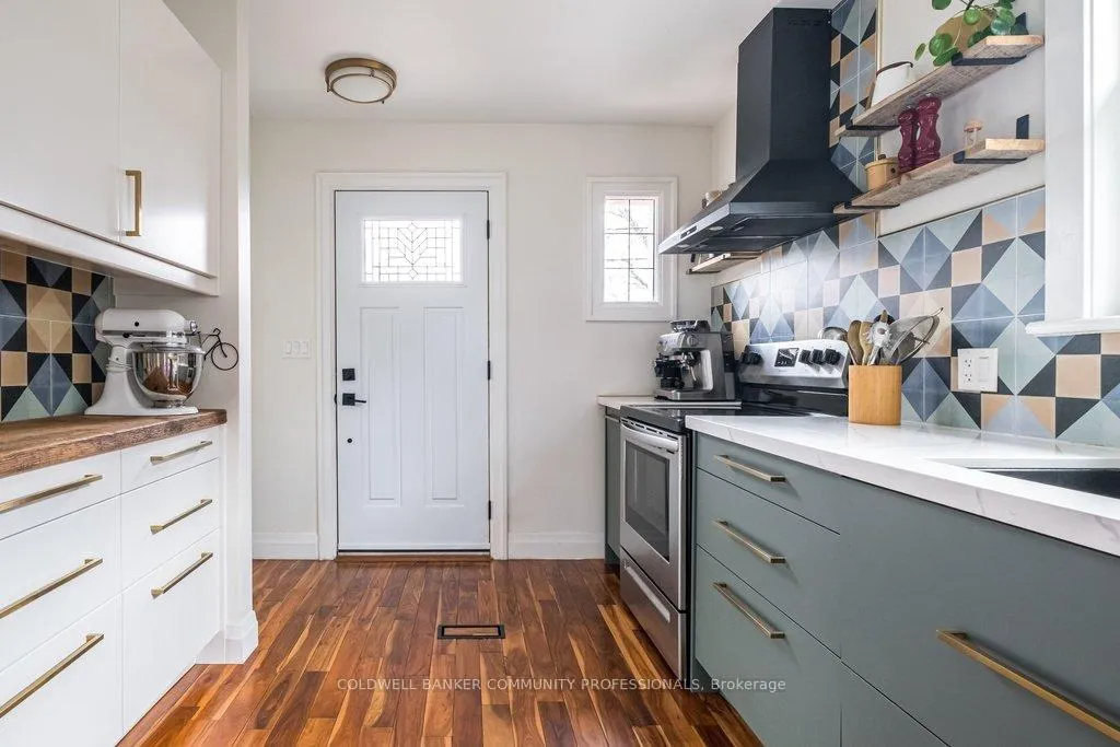 Photo 4 of 48 Longwood Road S, Hamilton, Westdale — HOMEH