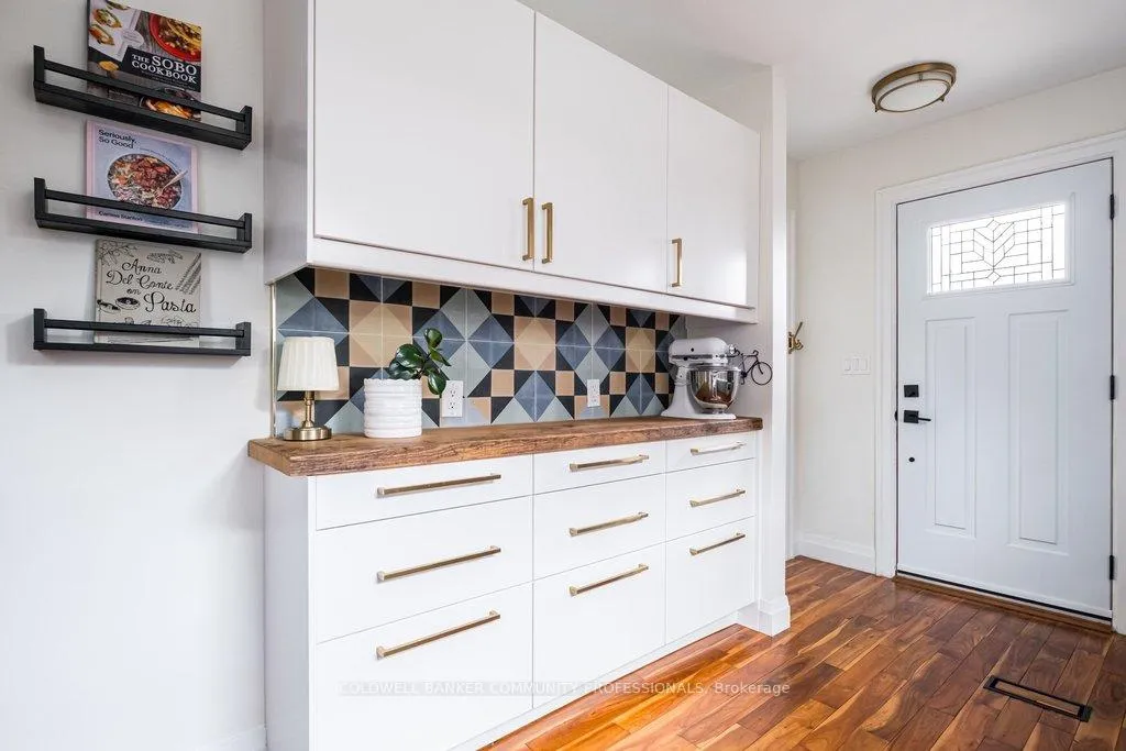Photo 6 of 48 Longwood Road S, Hamilton, Westdale — HOMEH