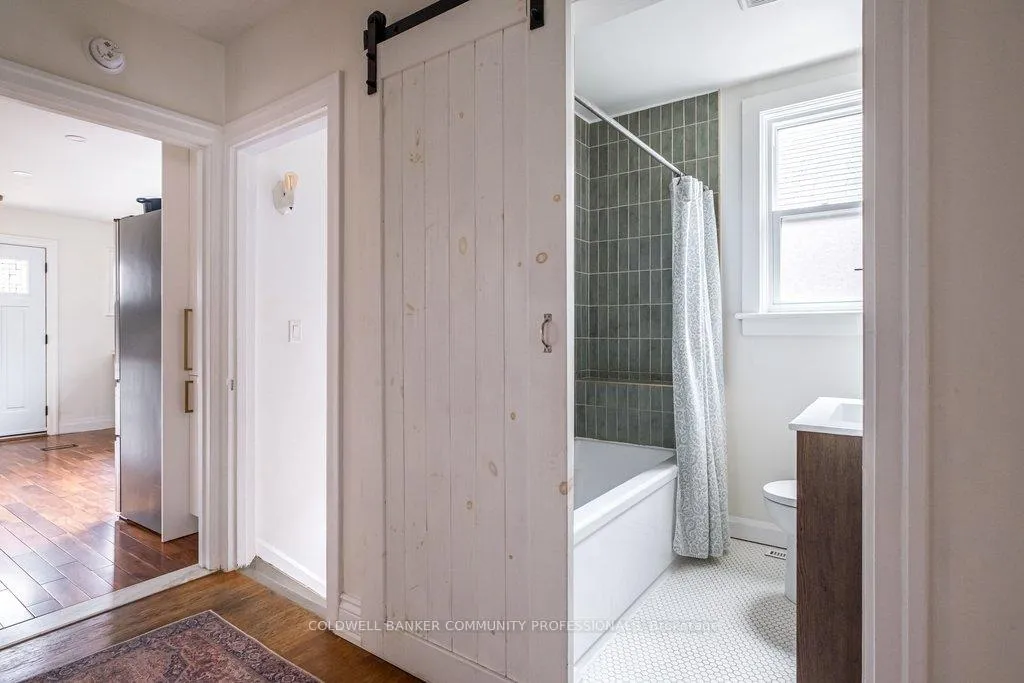 Photo 22 of 48 Longwood Road S, Hamilton, Westdale — HOMEH