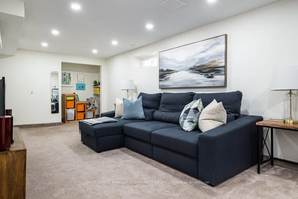 Photo 26 of 48 Longwood Road S, Hamilton, Westdale — HOMEH
