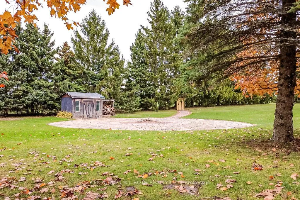Photo 48 of 1803 Old Second Road N, Springwater, Rural Springwater — HOMEH