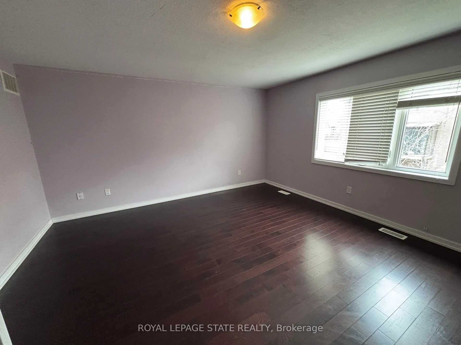 Photo 12 of 88 West Glen Avenue, Hamilton, Stoney Creek Mountain — HOMEH