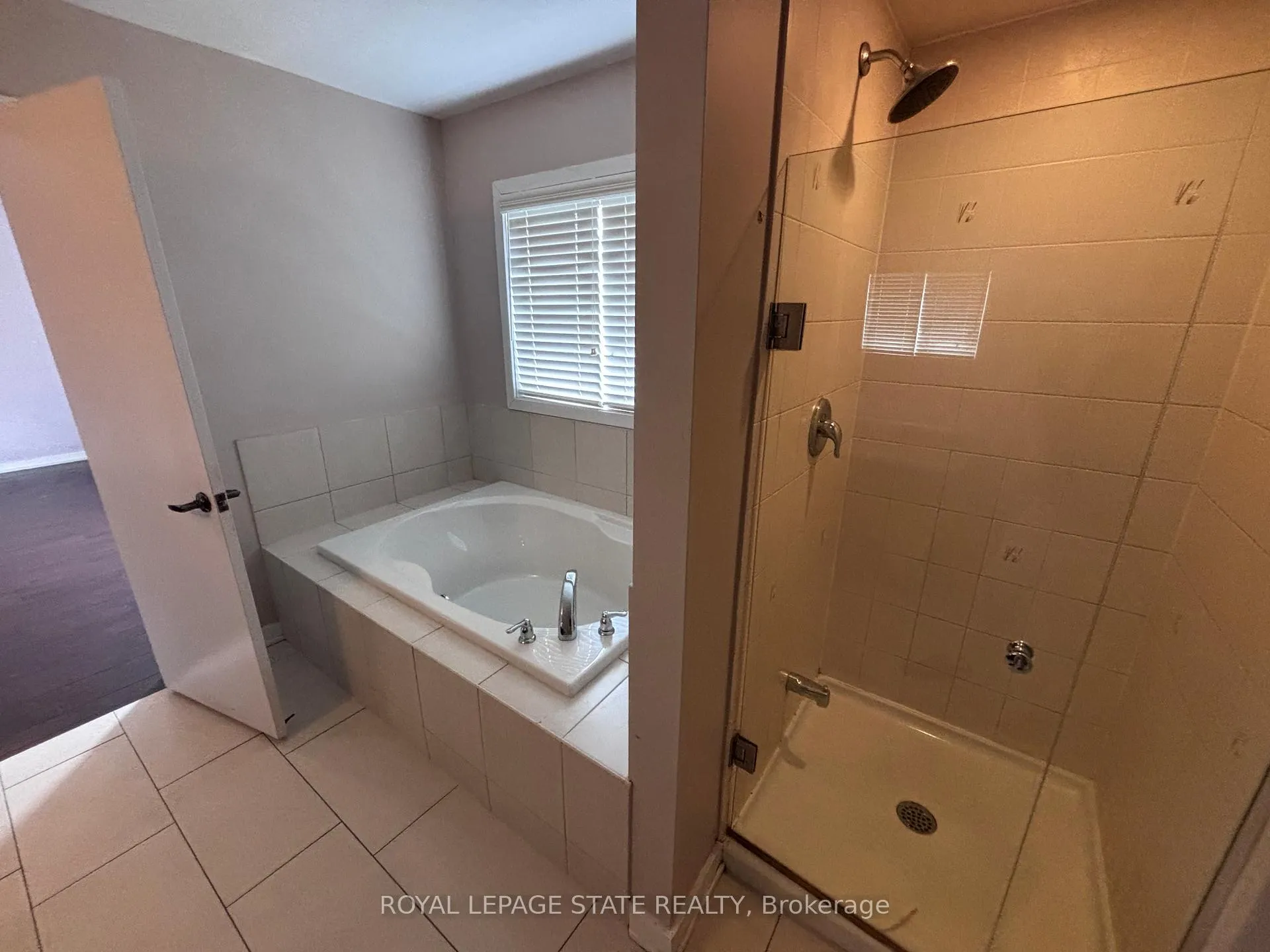 Photo 14 of 88 West Glen Avenue, Hamilton, Stoney Creek Mountain — HOMEH