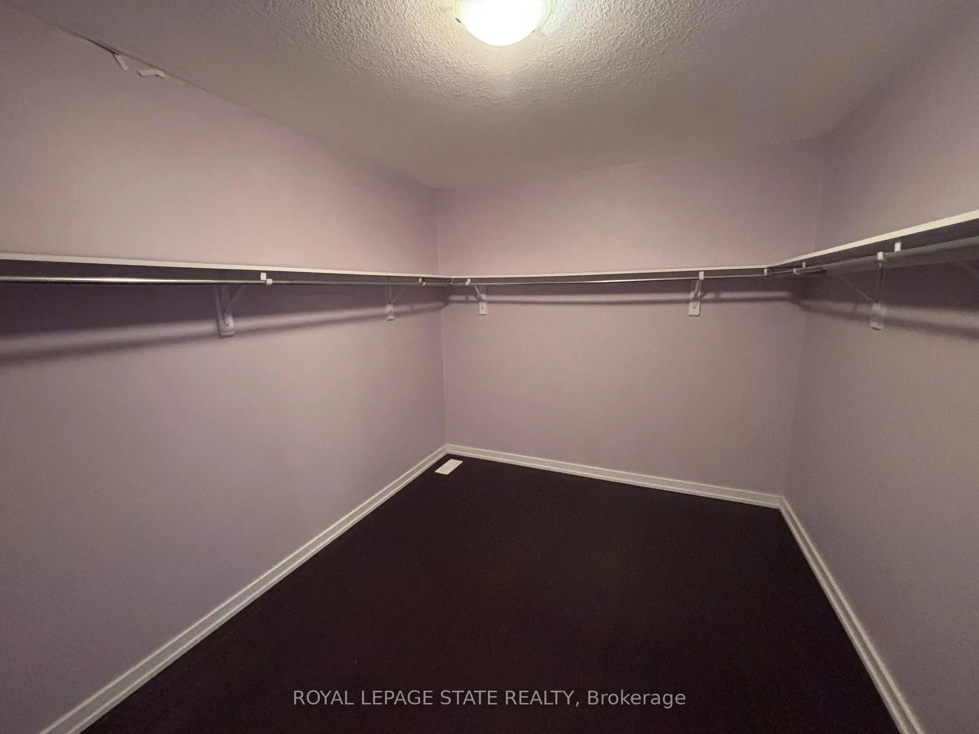 Photo 15 of 88 West Glen Avenue, Hamilton, Stoney Creek Mountain — HOMEH