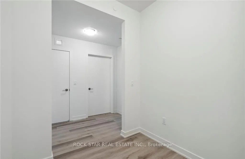 Photo 11 of Unit 417, 600 North Service Road, Hamilton, Stoney Creek — HOMEH