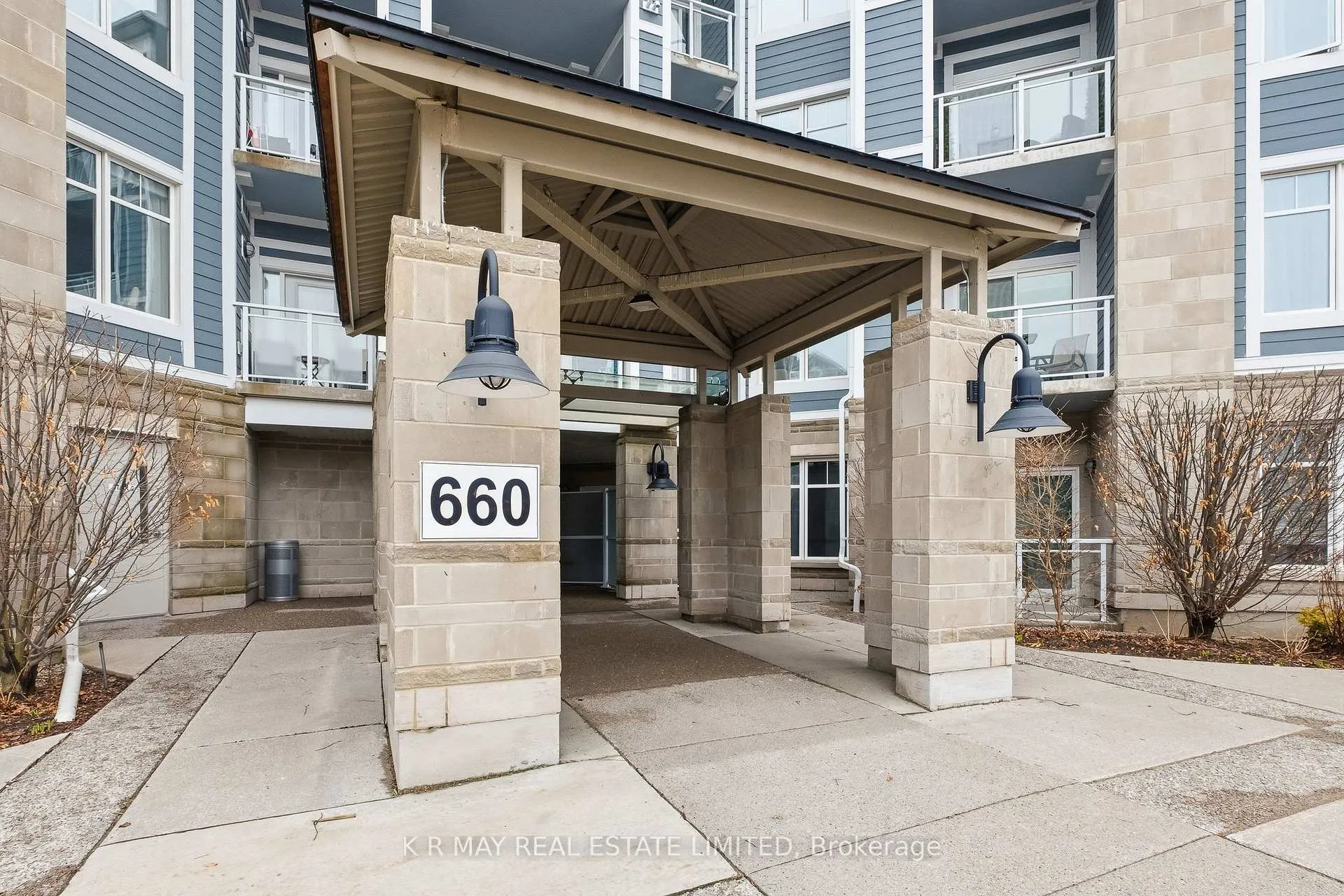 Photo 3 of Unit 106, 660 Gordon Street, Whitby, Port Whitby — HOMEH