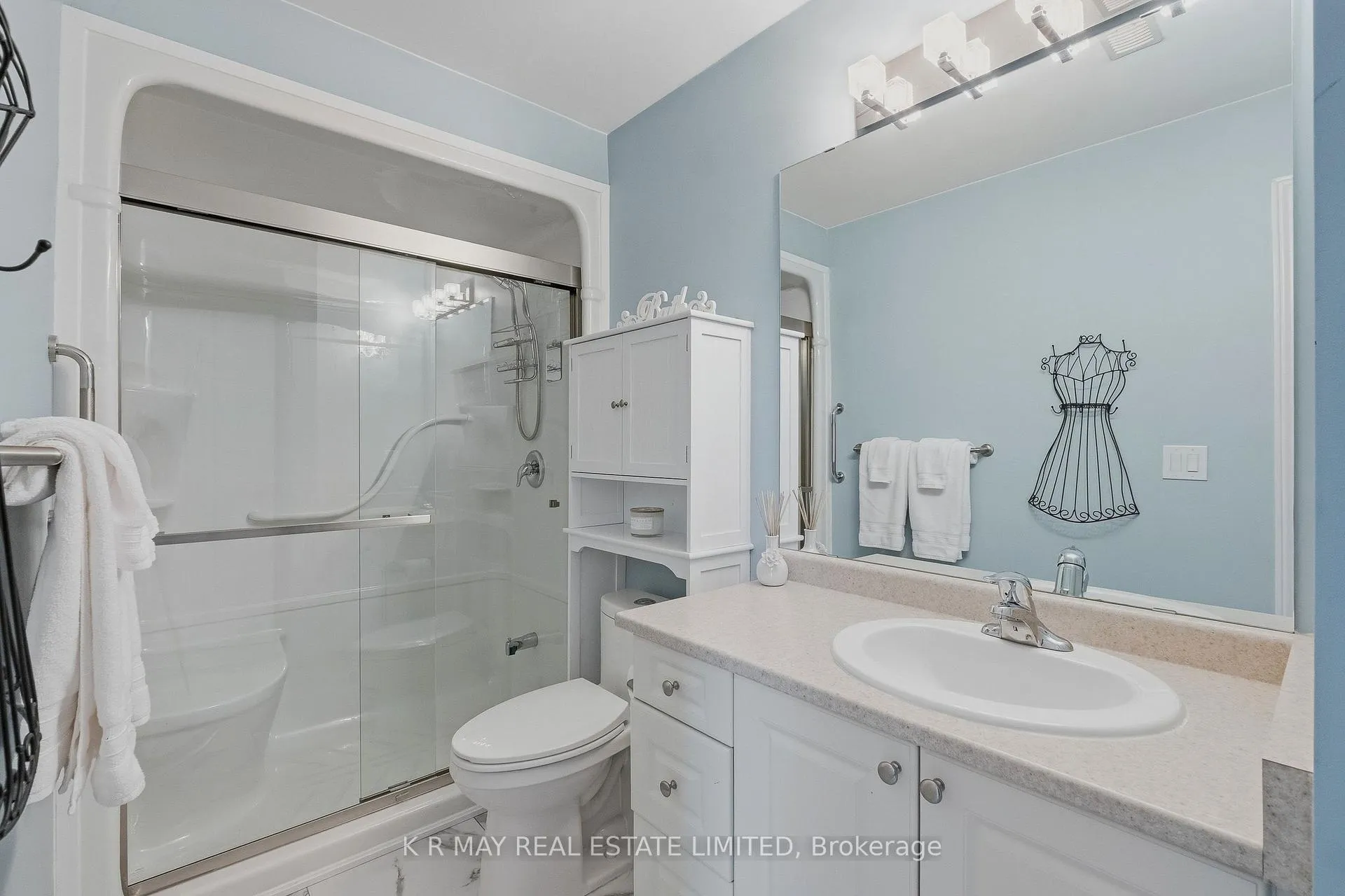 Photo 21 of Unit 106, 660 Gordon Street, Whitby, Port Whitby — HOMEH