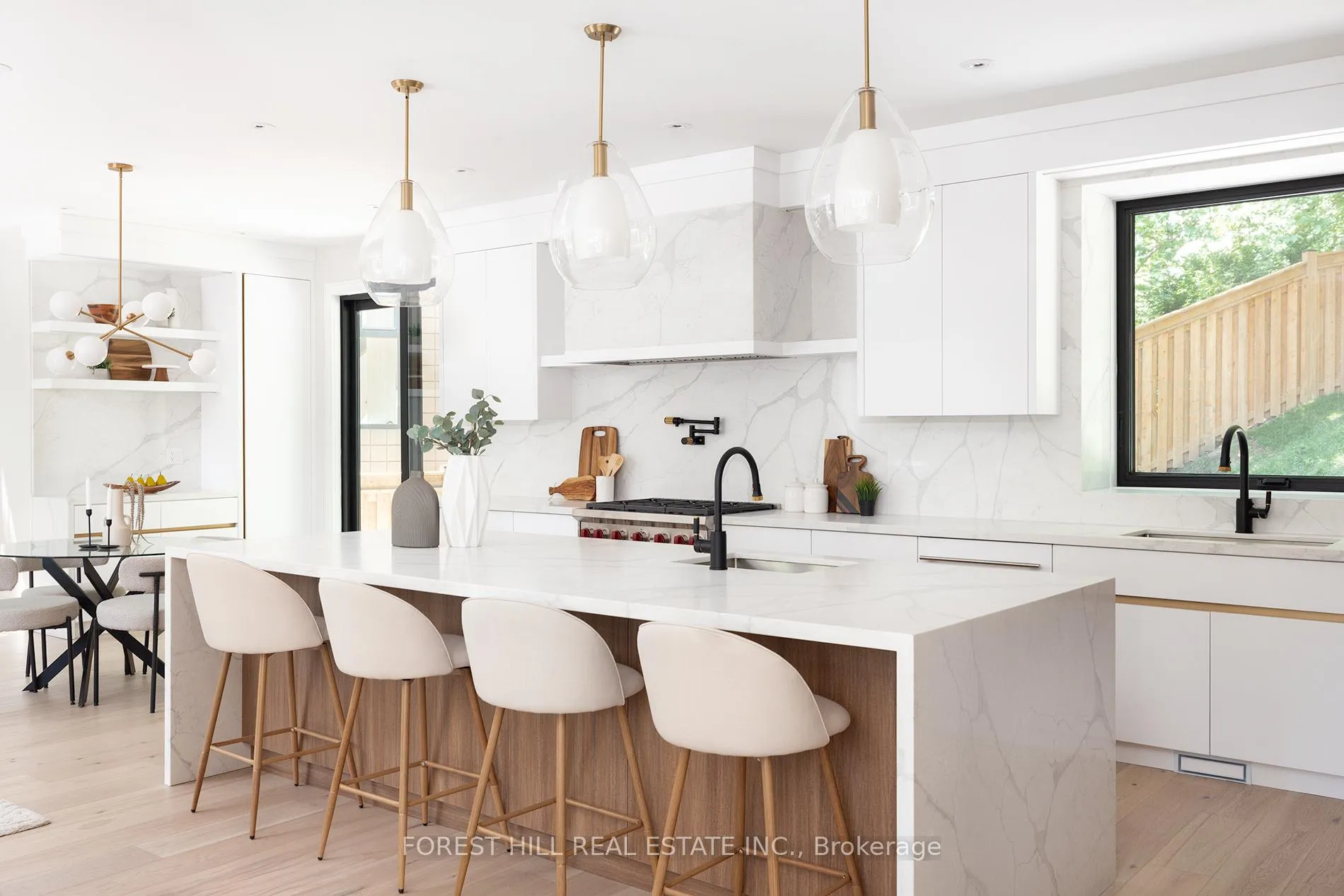 Photo 14 of 52 Roxborough Drive, Toronto, Rosedale-Moore Park — HOMEH