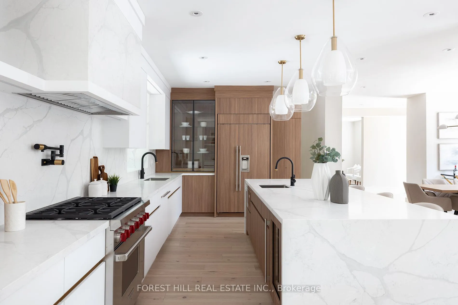 Photo 16 of 52 Roxborough Drive, Toronto, Rosedale-Moore Park — HOMEH