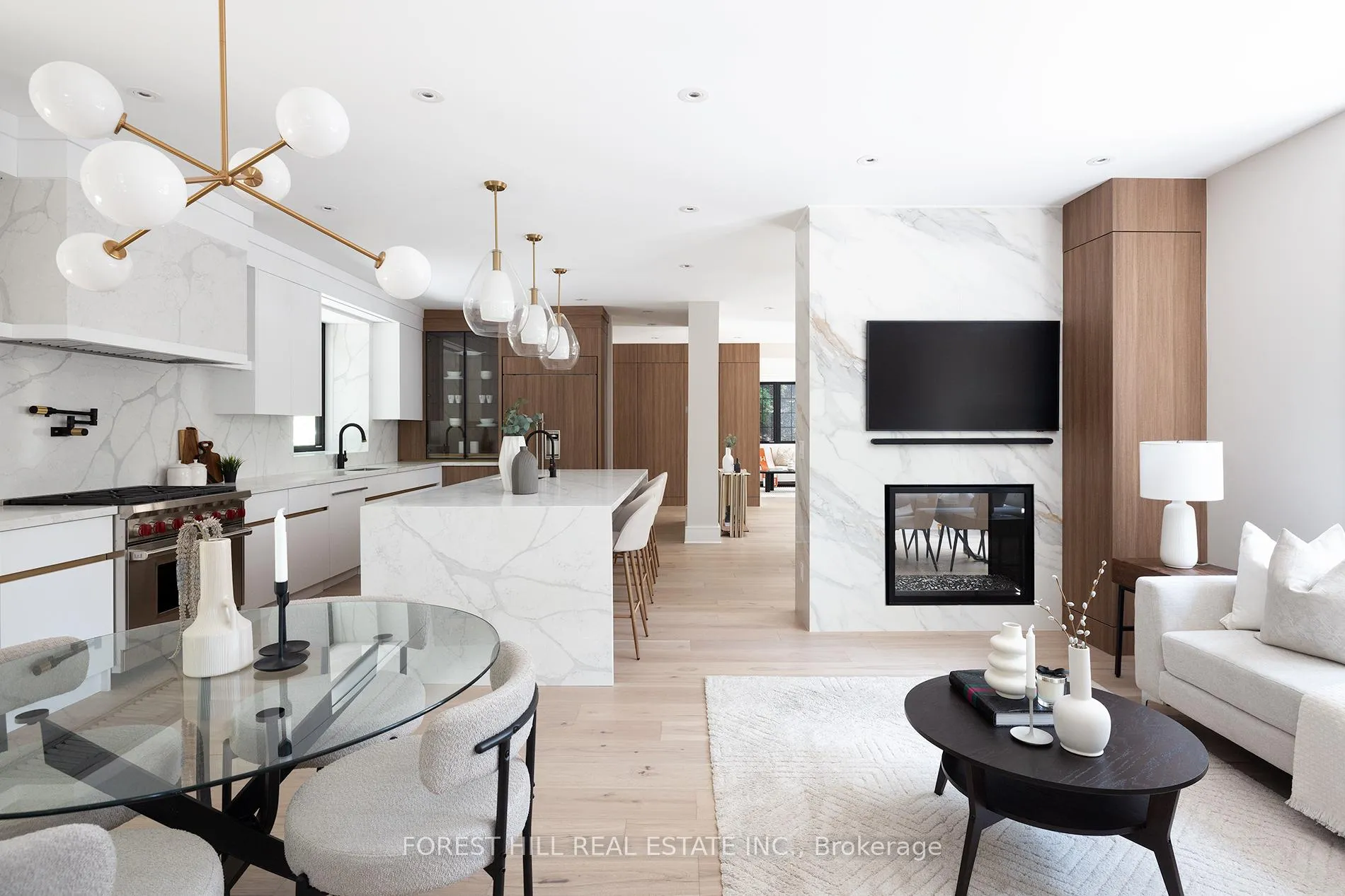 Photo 17 of 52 Roxborough Drive, Toronto, Rosedale-Moore Park — HOMEH