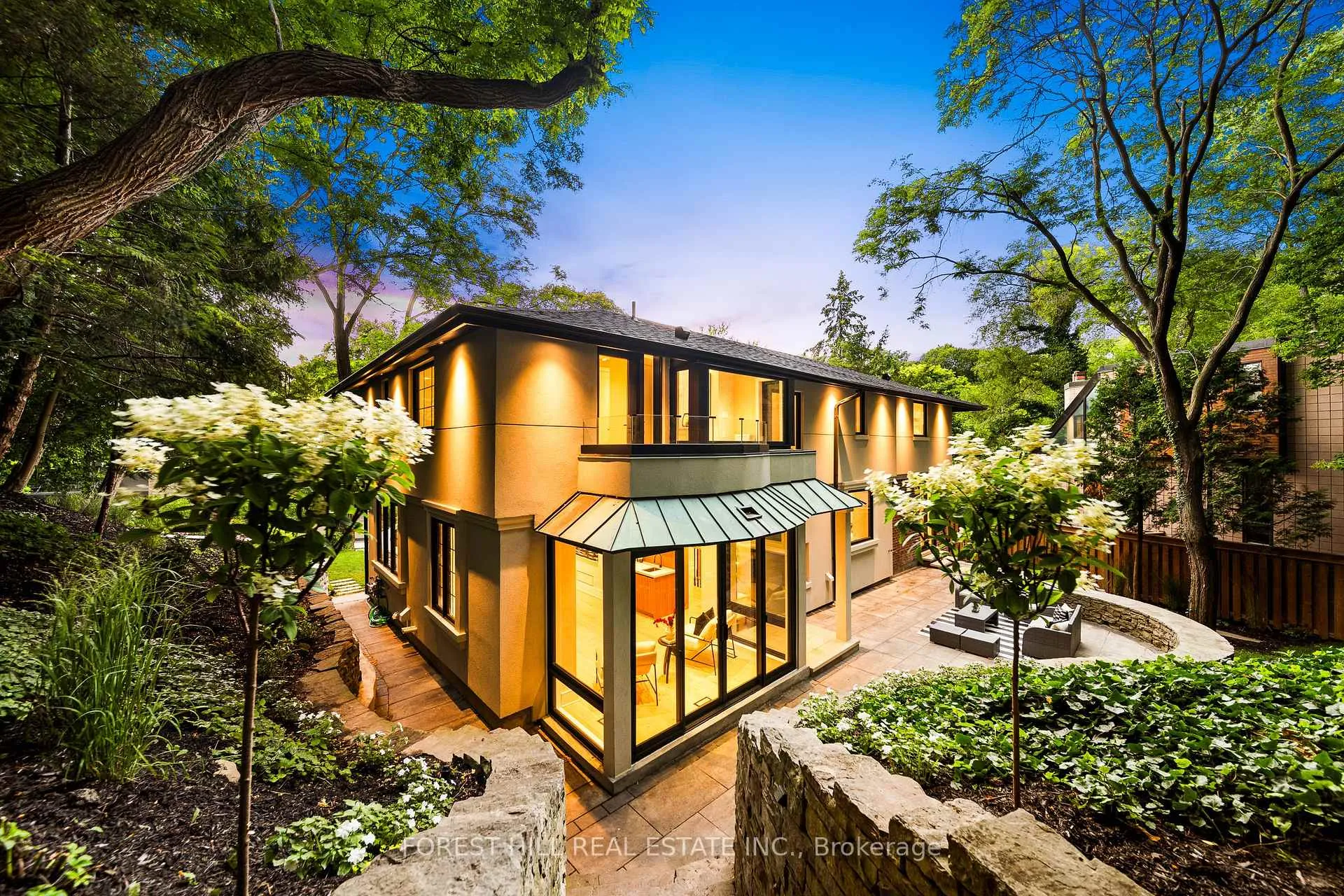 Photo 36 of 52 Roxborough Drive, Toronto, Rosedale-Moore Park — HOMEH