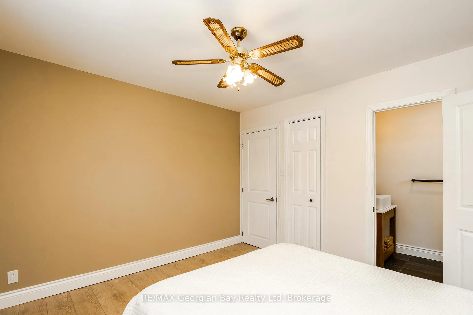 Photo 12 of 41 Beaufort Crescent, Tiny, Rural Tiny — HOMEH