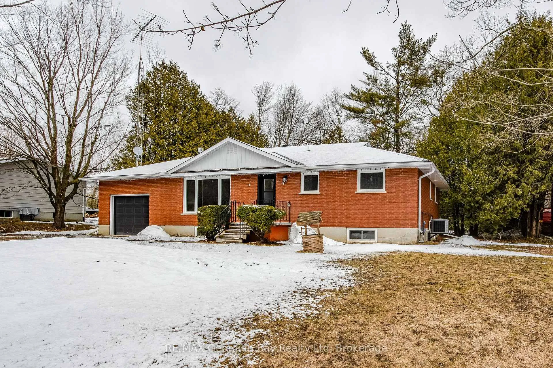 Photo 22 of 41 Beaufort Crescent, Tiny, Rural Tiny — HOMEH