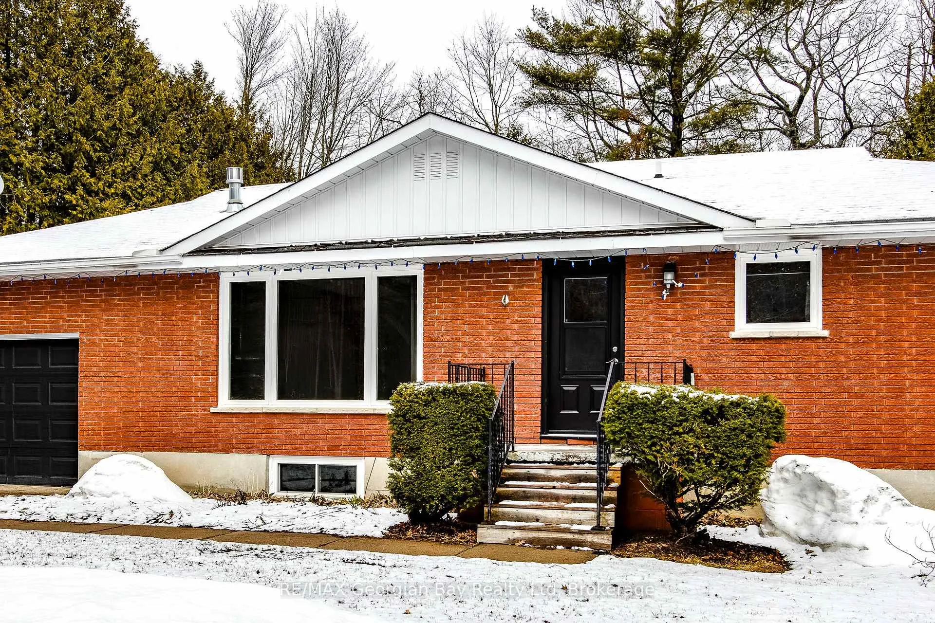 Photo 23 of 41 Beaufort Crescent, Tiny, Rural Tiny — HOMEH