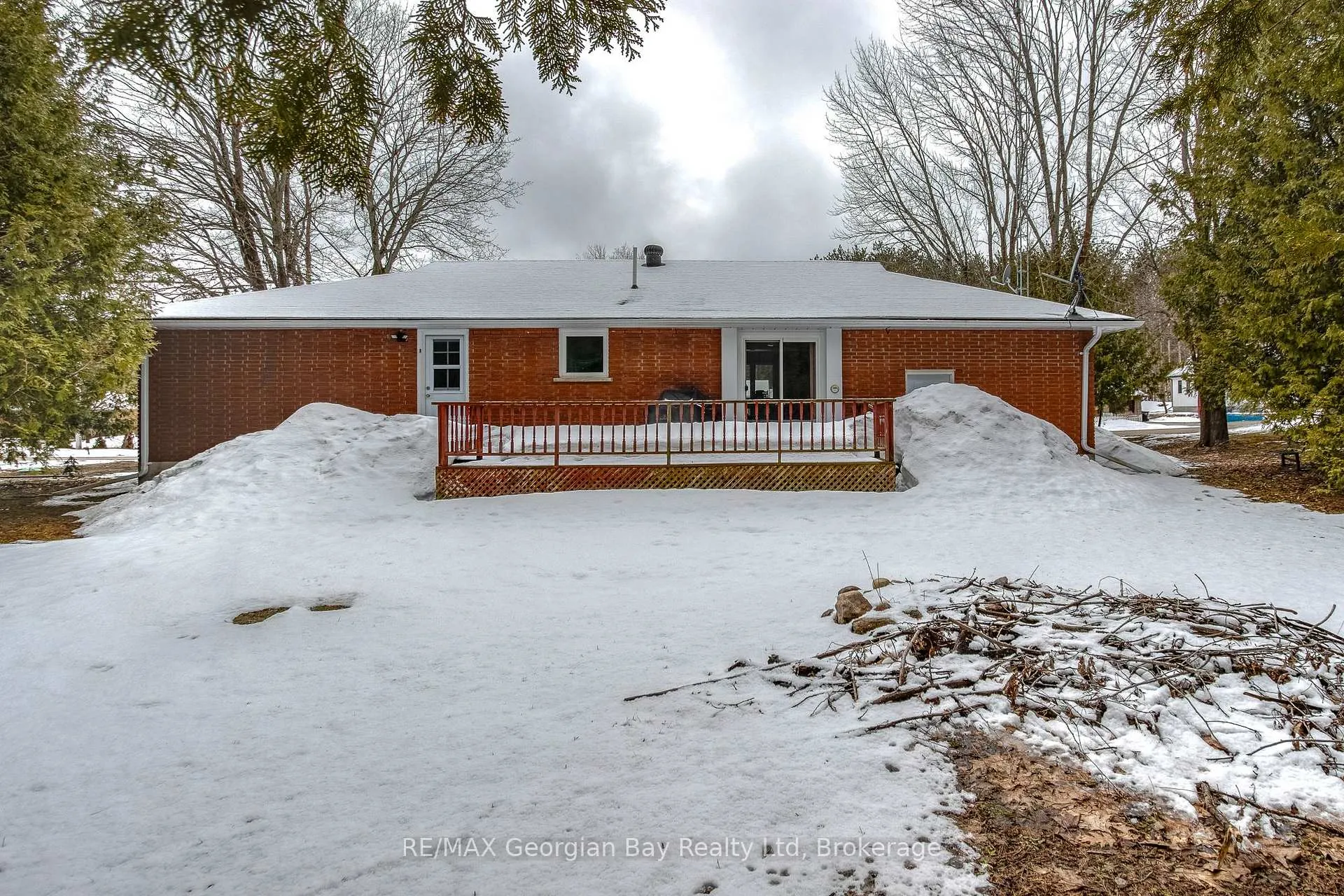 Photo 25 of 41 Beaufort Crescent, Tiny, Rural Tiny — HOMEH