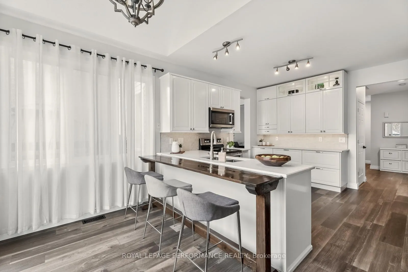 Photo 10 of 1820 Mccallum Drive, Ottawa, Fallingbrook/Gardenway South — HOMEH