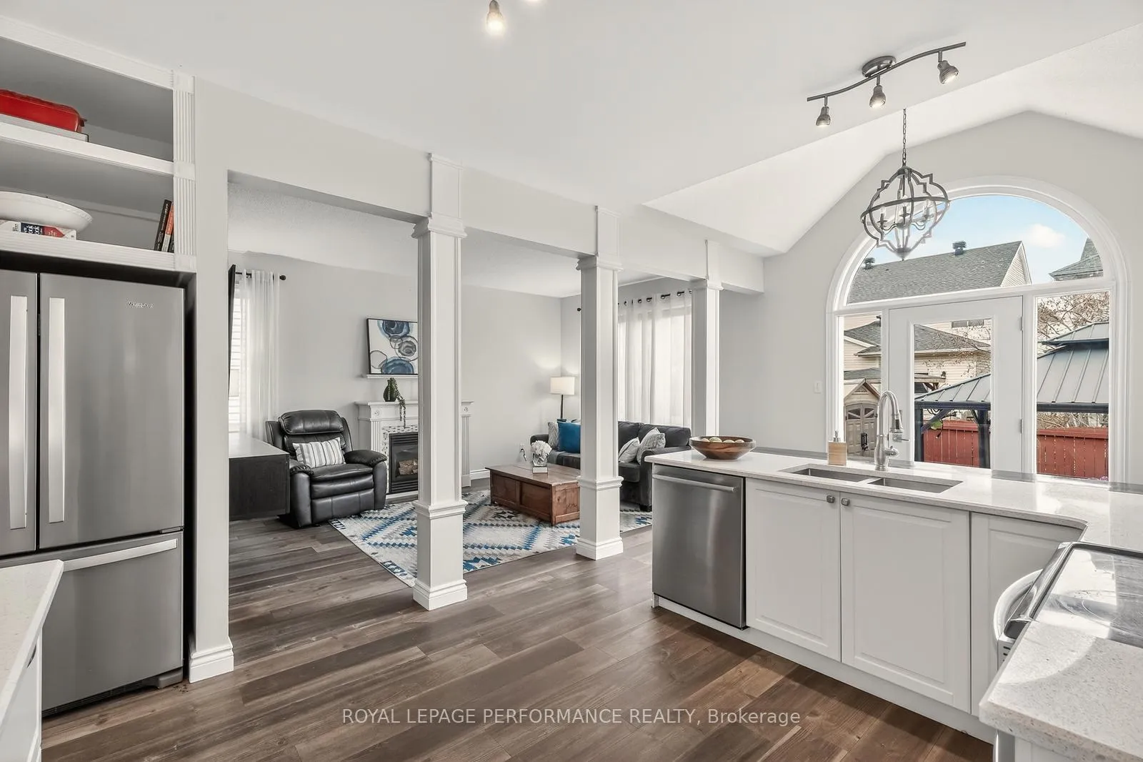 Photo 12 of 1820 Mccallum Drive, Ottawa, Fallingbrook/Gardenway South — HOMEH