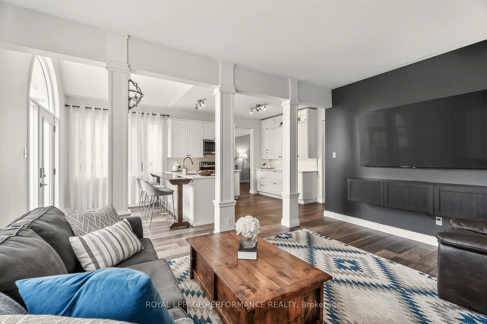 Photo 13 of 1820 Mccallum Drive, Ottawa, Fallingbrook/Gardenway South — HOMEH