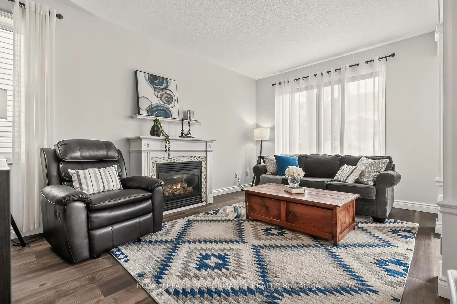 Photo 14 of 1820 Mccallum Drive, Ottawa, Fallingbrook/Gardenway South — HOMEH