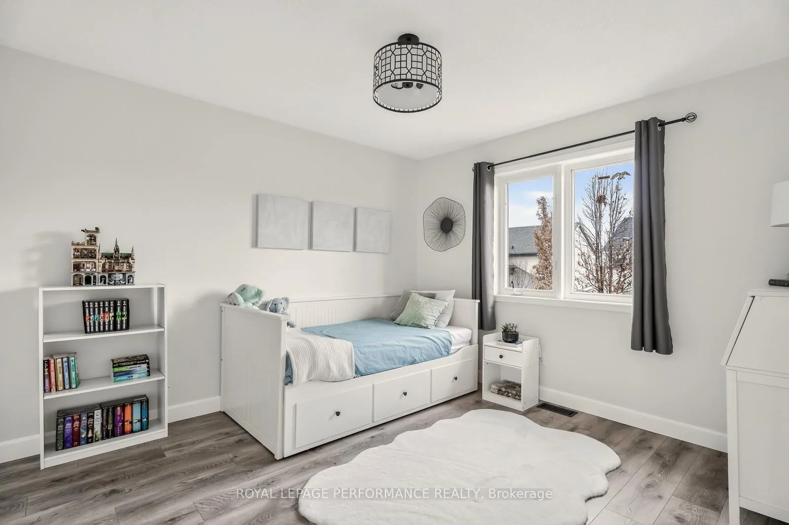 Photo 29 of 1820 Mccallum Drive, Ottawa, Fallingbrook/Gardenway South — HOMEH