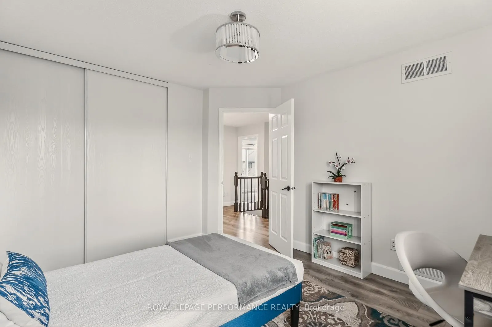 Photo 33 of 1820 Mccallum Drive, Ottawa, Fallingbrook/Gardenway South — HOMEH