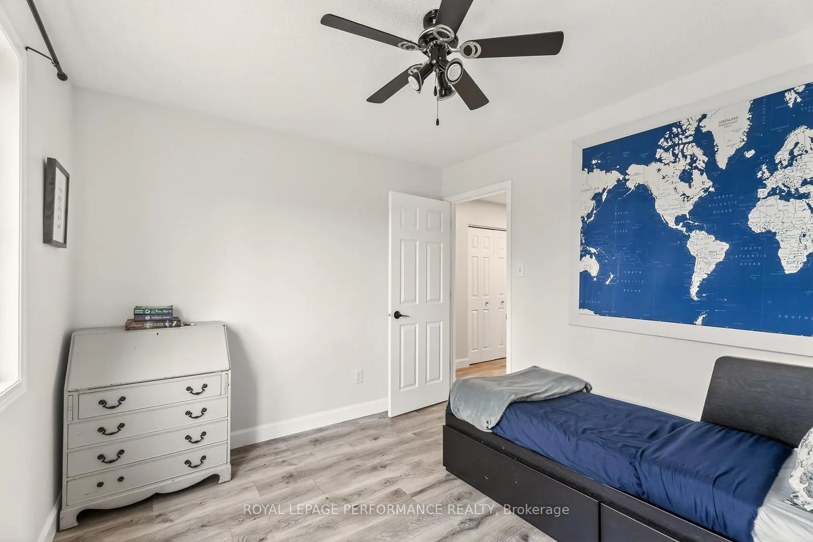 Photo 35 of 1820 Mccallum Drive, Ottawa, Fallingbrook/Gardenway South — HOMEH
