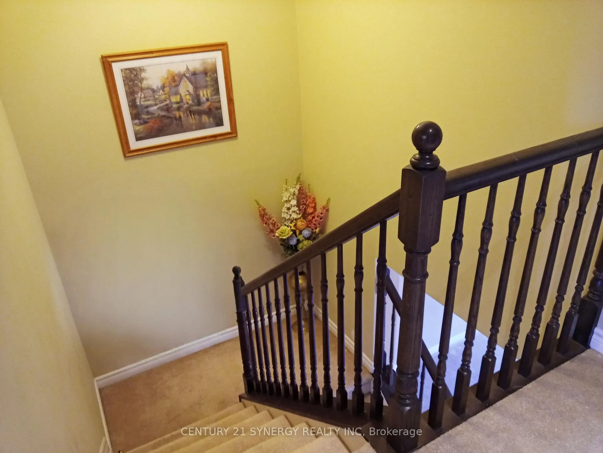 Photo 10 of 136 Piazza Circle, Ottawa, Barrhaven - Strandherd — HOMEH