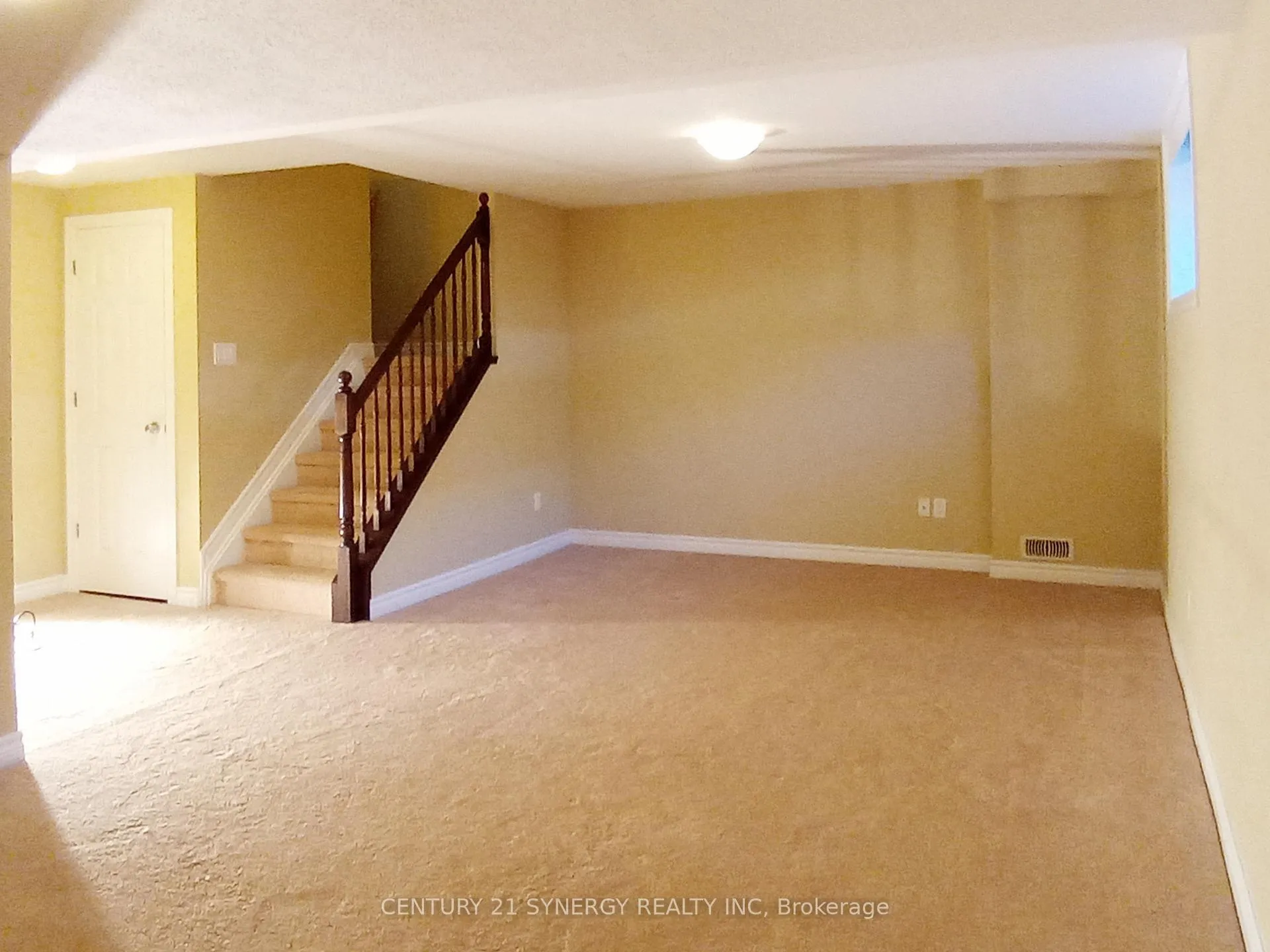 Photo 20 of 136 Piazza Circle, Ottawa, Barrhaven - Strandherd — HOMEH