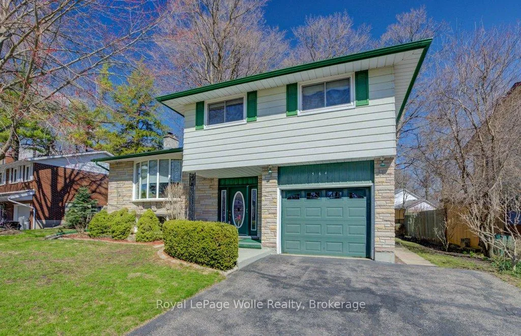 Photo 4 of 564 Glen Manor Boulevard, Waterloo, Lakeshore Village — HOMEH