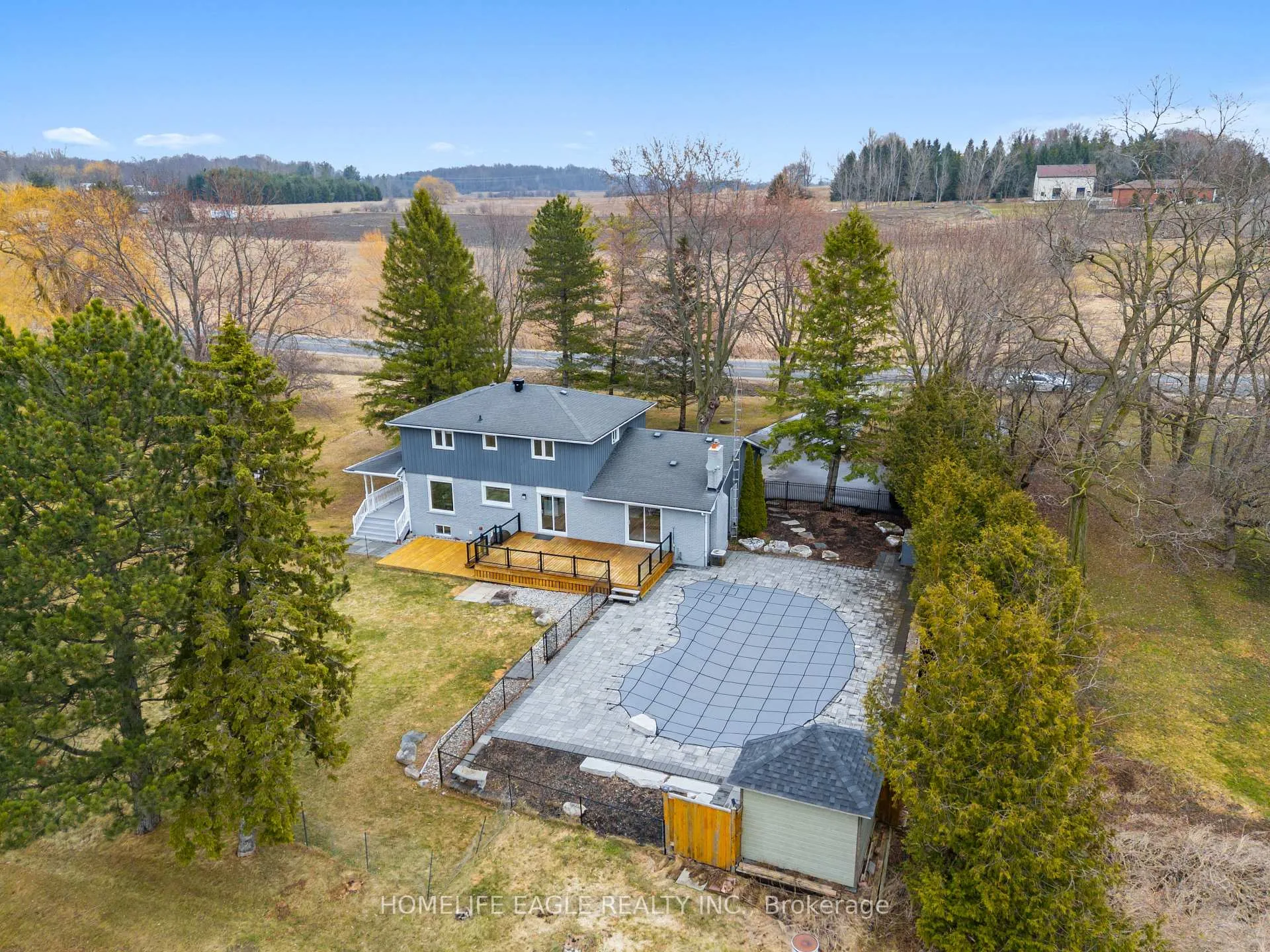 Photo 32 of 1592 Sideroad 15, New Tecumseth, Rural New Tecumseth — HOMEH