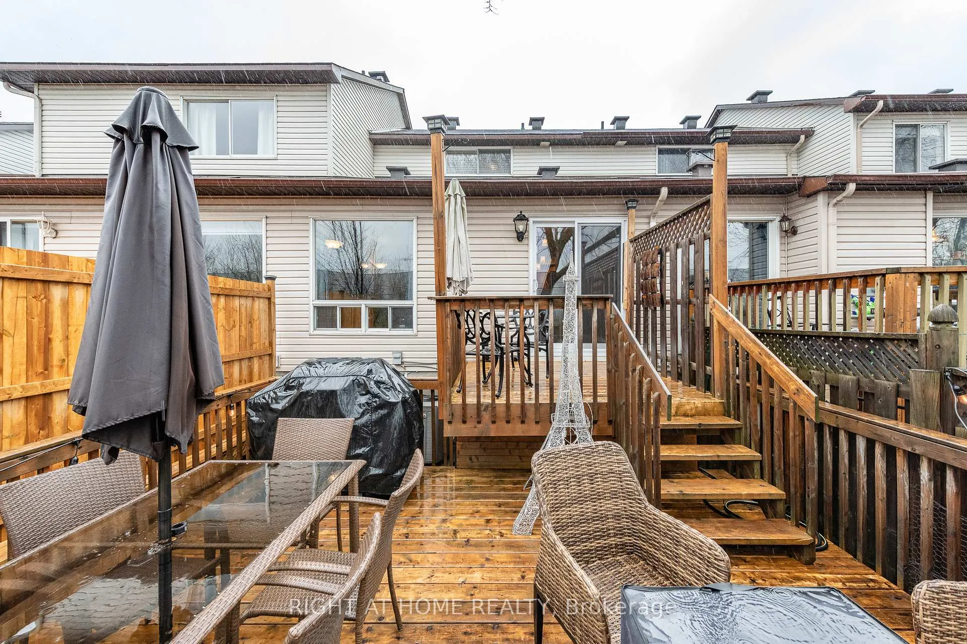 Photo 33 of 2034 P Avenue, Ottawa, Eastway Gardens/Industrial Park — HOMEH