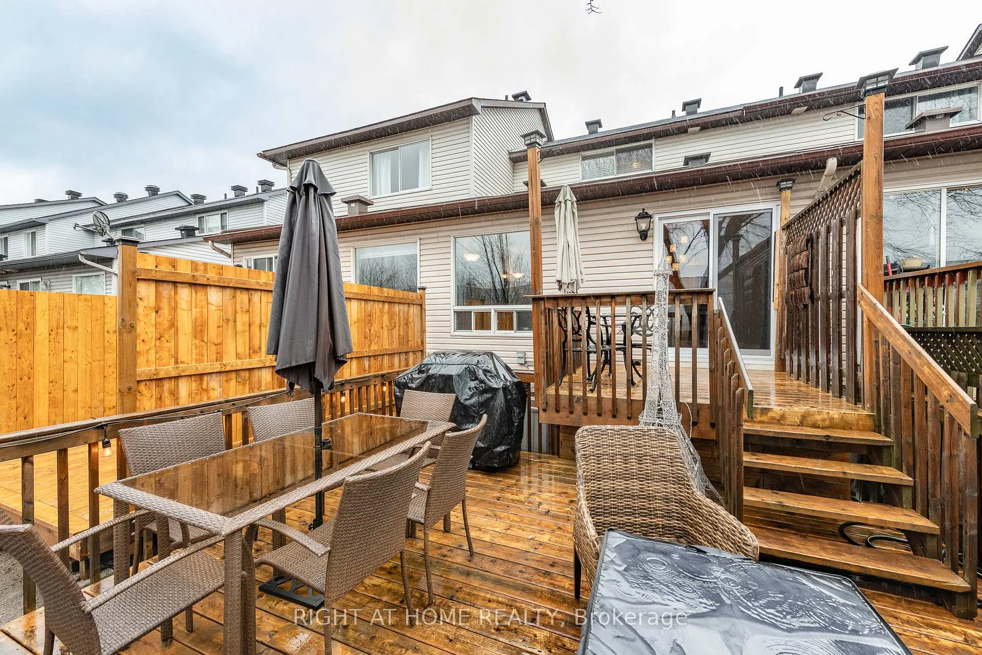 Photo 34 of 2034 P Avenue, Ottawa, Eastway Gardens/Industrial Park — HOMEH