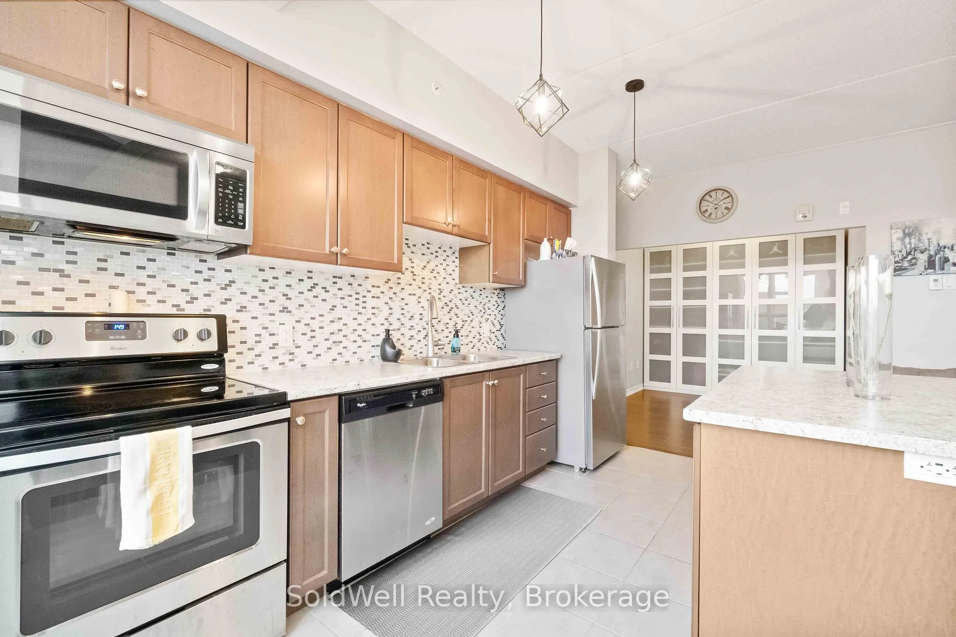 Photo 8 of Unit 309, 650 Sauve Street, Milton, Beaty — HOMEH