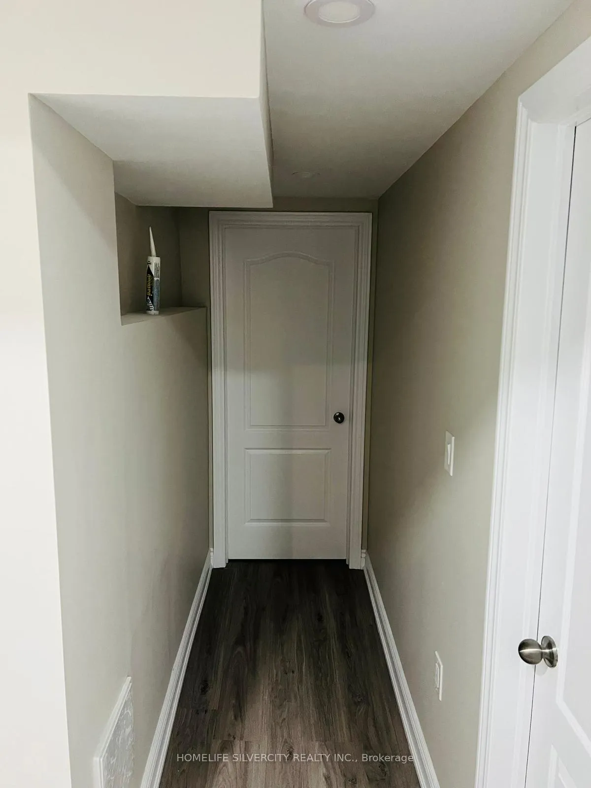 Photo 12 of 21 Ashford Court, Brampton, Brampton North — HOMEH