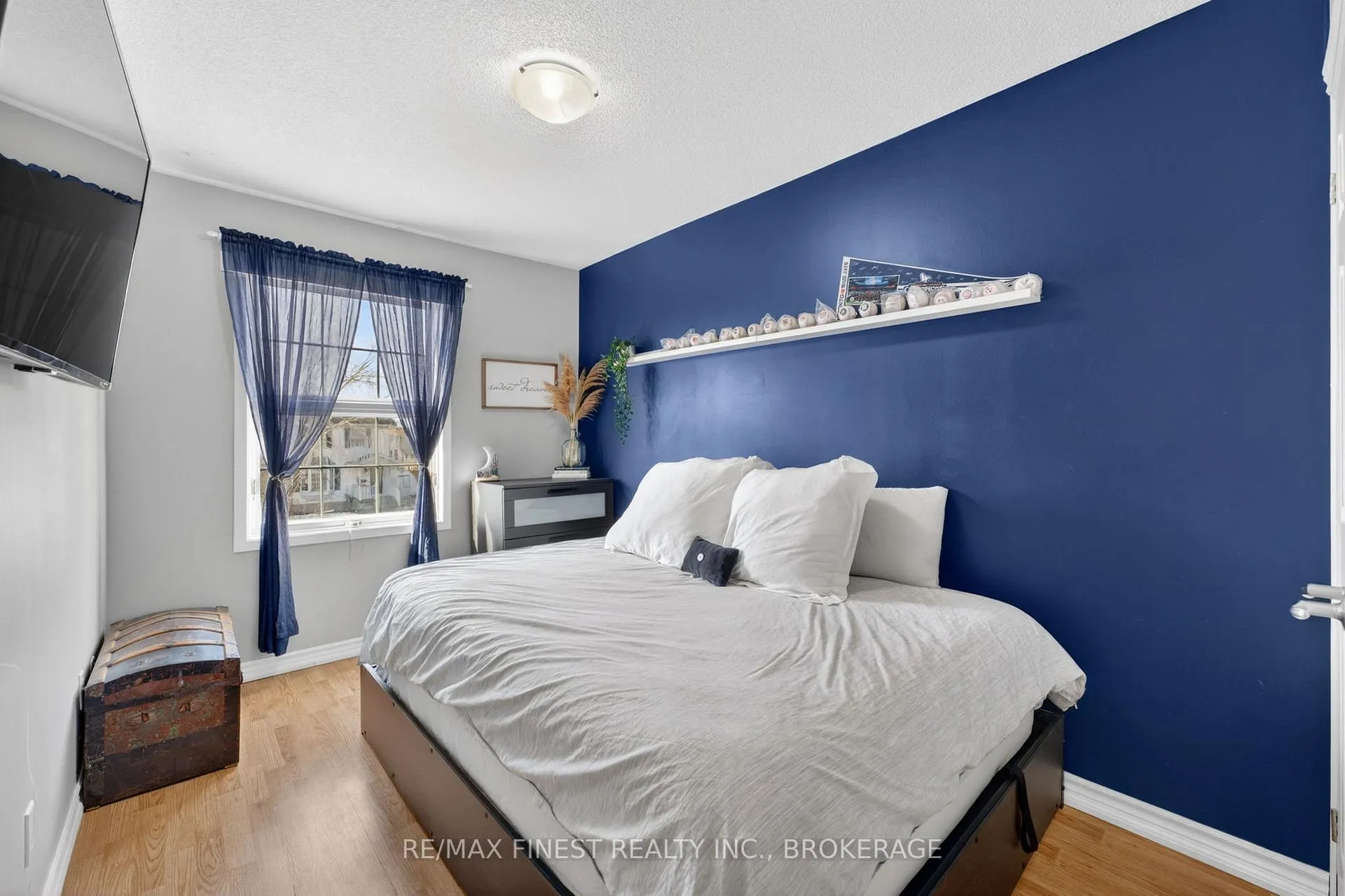 Photo 13 of 907 Warburton Crescent, Kingston, East Gardiners Rd — HOMEH