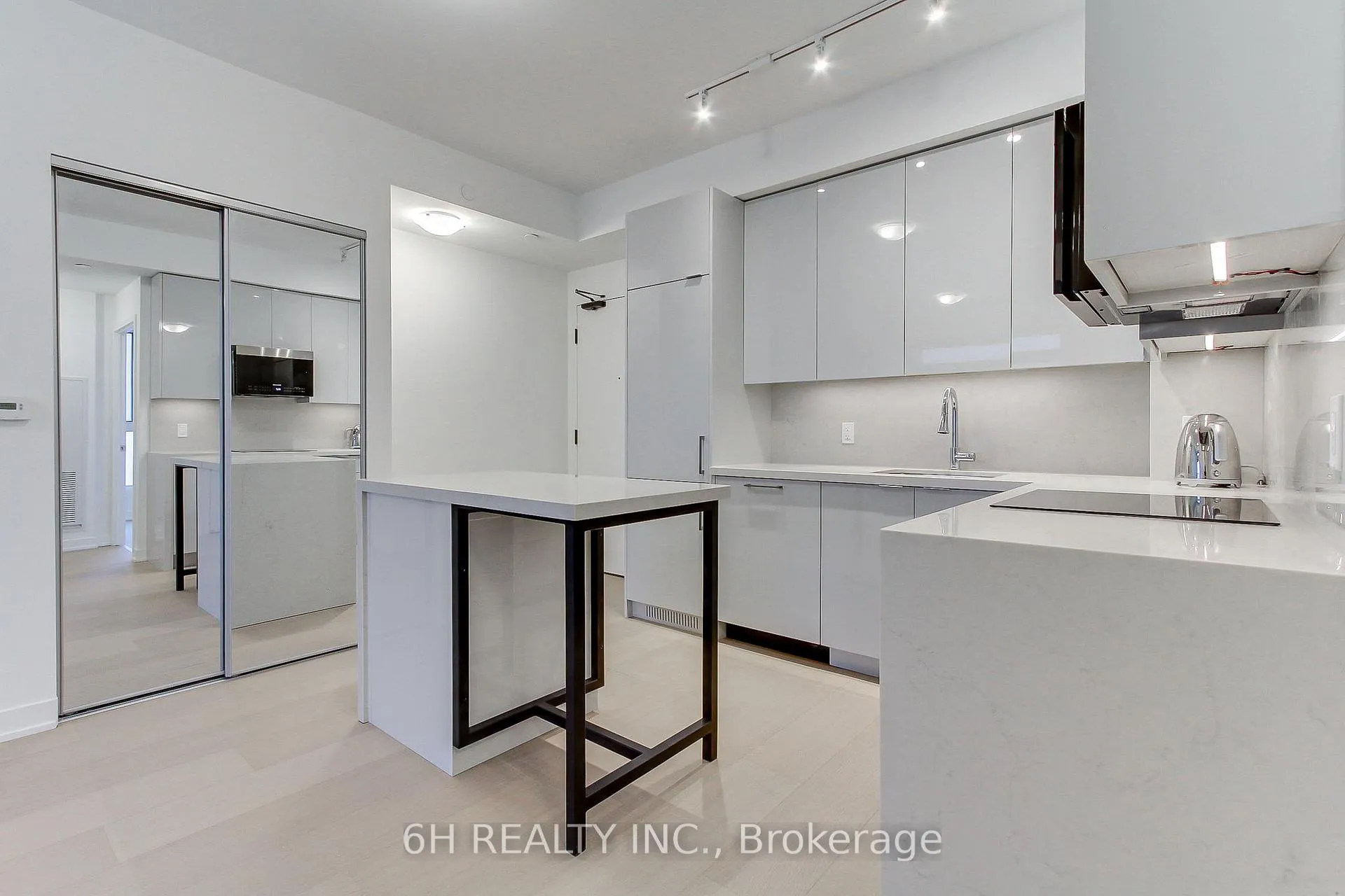 Photo 6 of Unit 2713, 498 Caldari Road, Vaughan, Concord — HOMEH