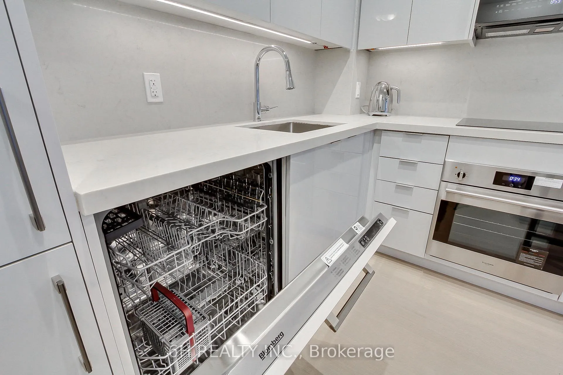 Photo 10 of Unit 2713, 498 Caldari Road, Vaughan, Concord — HOMEH