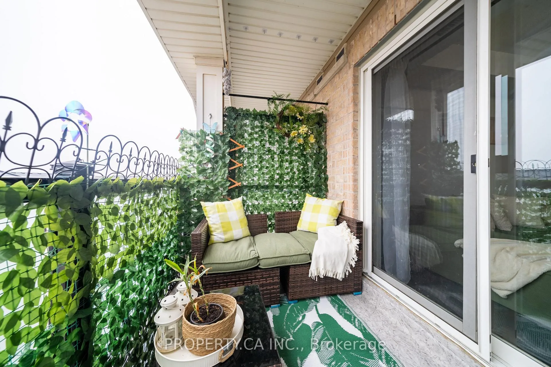 Photo 13 of Unit 412, 70 Baycliffe Crescent, Brampton, Northwest Brampton — HOMEH