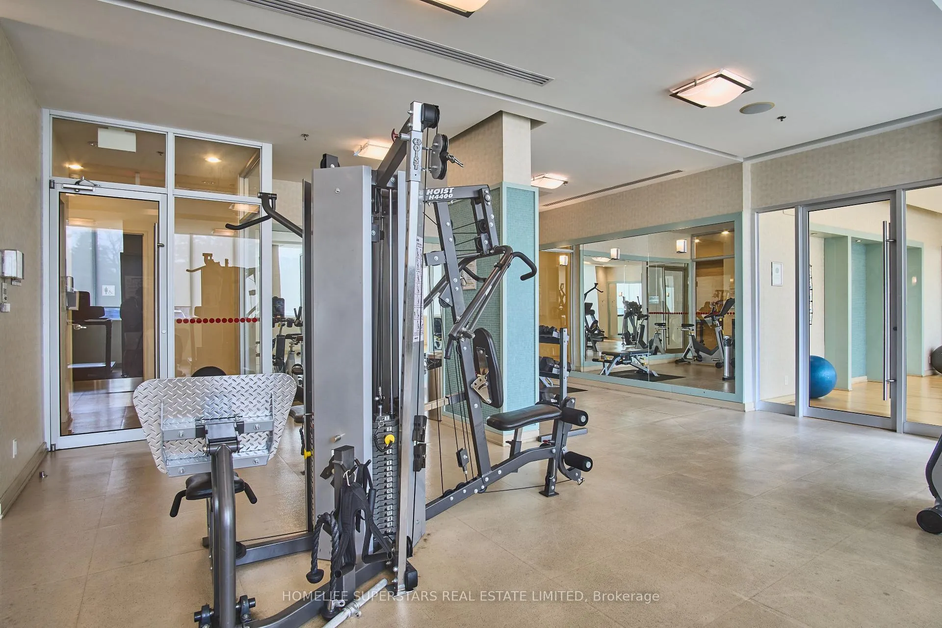 Photo 10 of Unit 509, 100 John Street, Brampton, Downtown Brampton — HOMEH